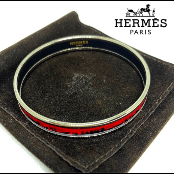 Hermes Jewelry - 💕Hermes Enamel Bracelet